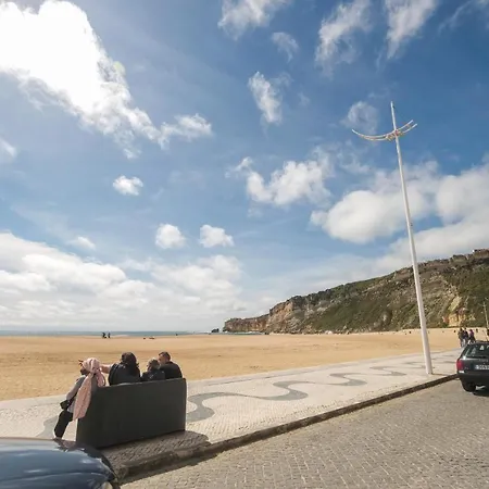 Apartament Familia Sequeira *